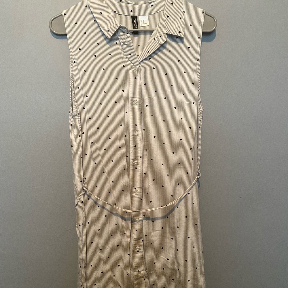 Divided heart pattern dress